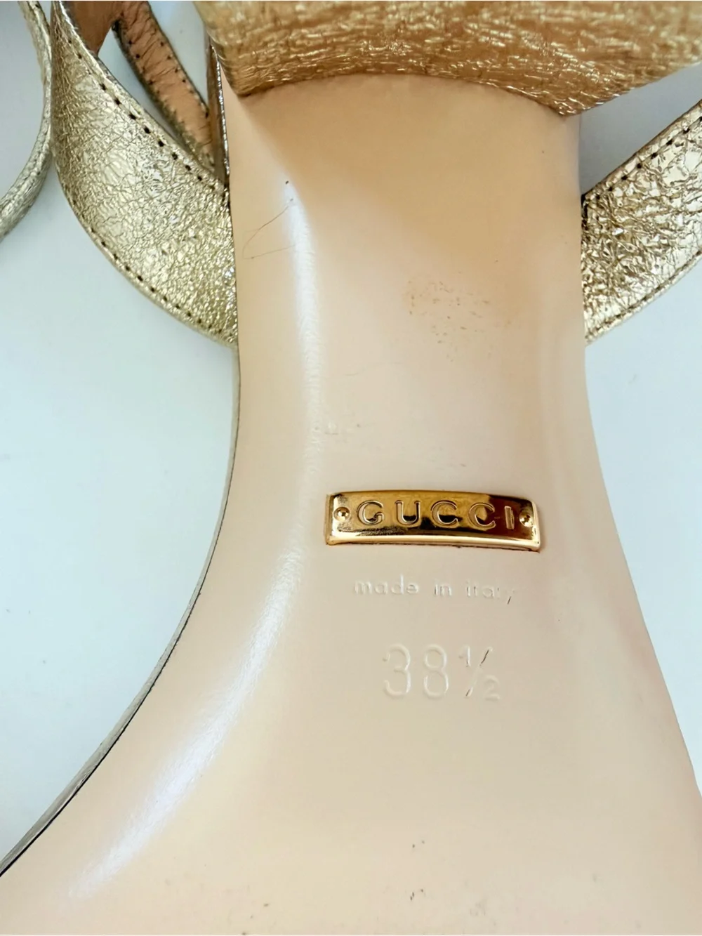 Gucci GG Marmont Platino Gold Metallic Leather Block Heel Sandals 38.5